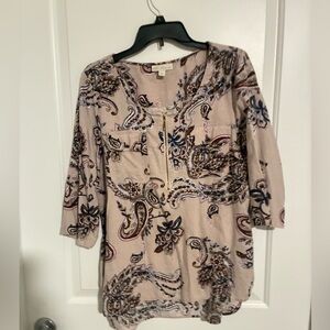 Dana Buchman Cream and Purple Paisley Blouse
